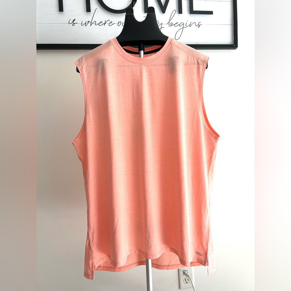 NWOT DSG Men's Movement Muscle Tank Top Peach Color, Sleeveless Size XL